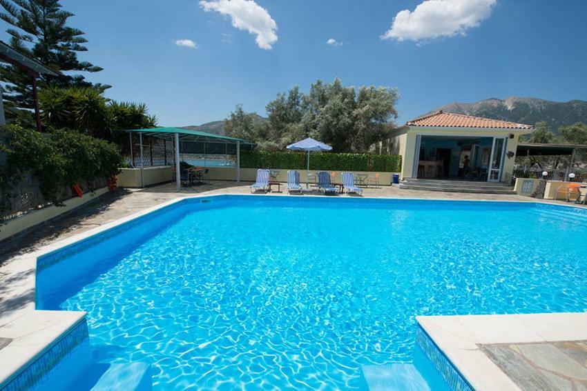 Ilios Hotel & Villas Geni  Exterior photo